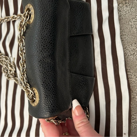 Henri Bendel Milliner Mini Caviar crossbody bag - Picture 3 of 8